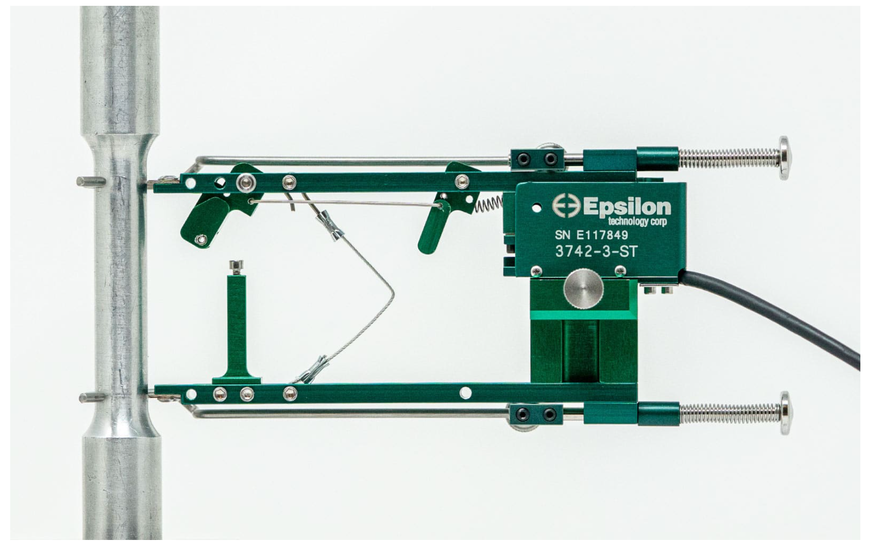 Аксиальный экстензометр Epsilon Model 3742
